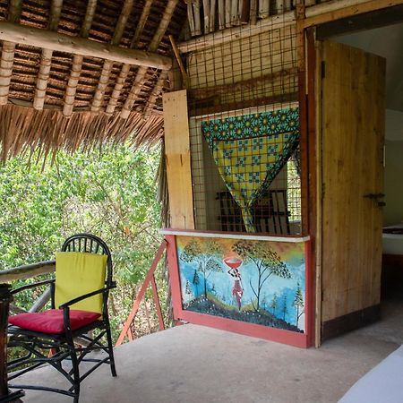 Stilts Diani Beach Zewnętrze zdjęcie