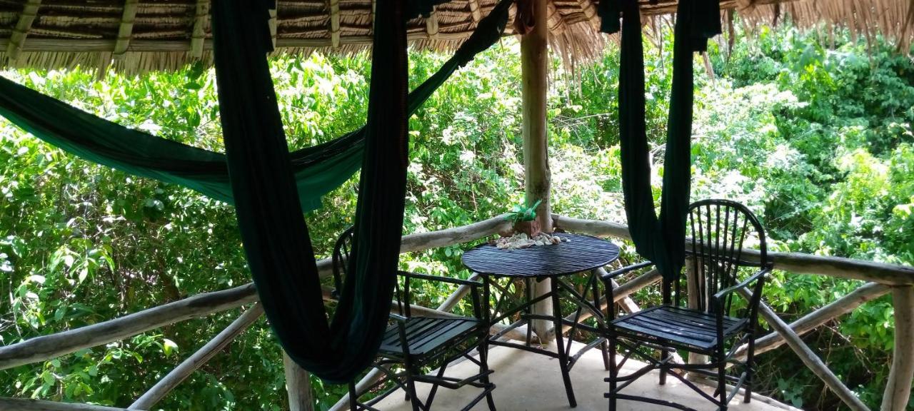 Stilts Diani Beach Zewnętrze zdjęcie