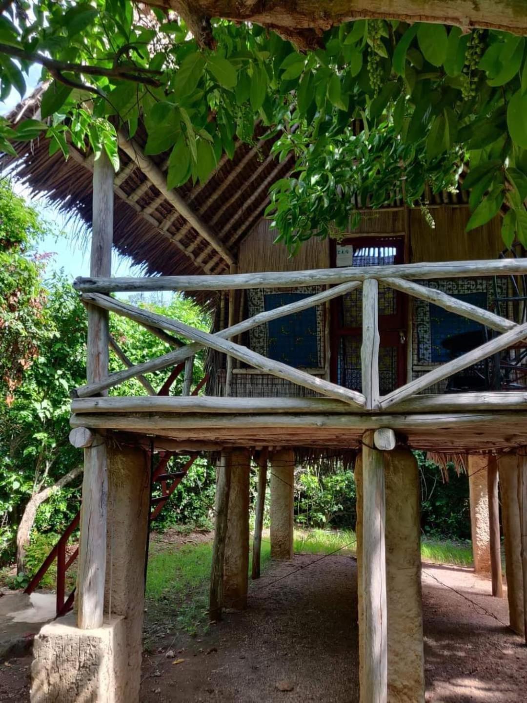 Stilts Diani Beach Zewnętrze zdjęcie